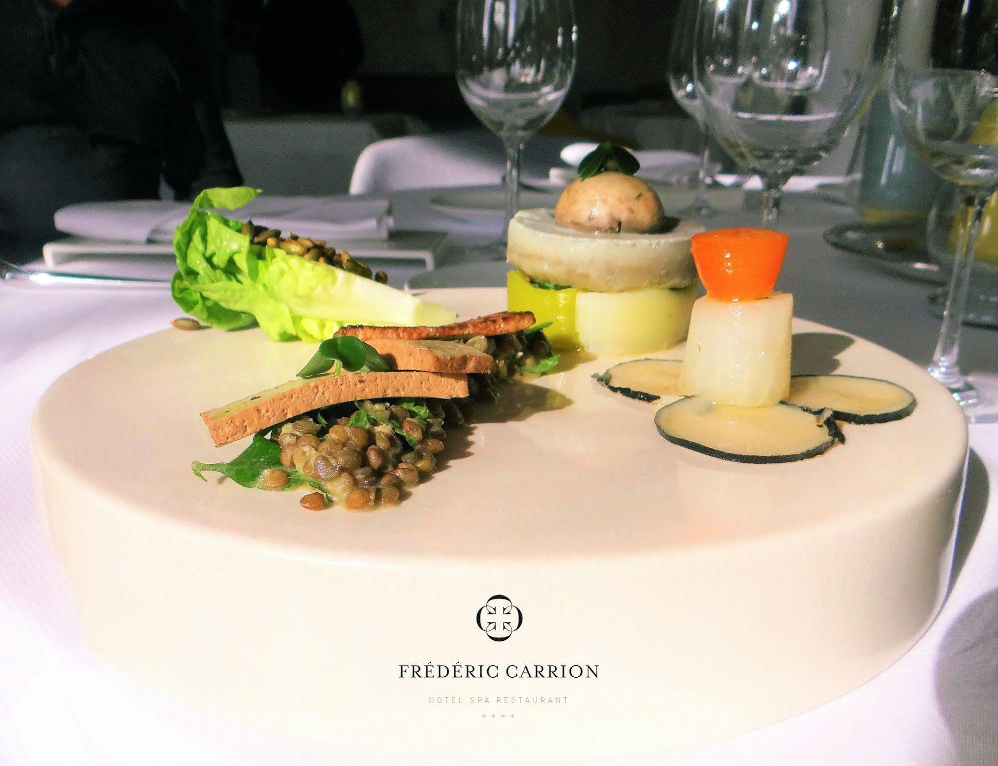 Viré Hotel Spa Frederic Carrion Et Sa Table Gastronomique מראה חיצוני תמונה