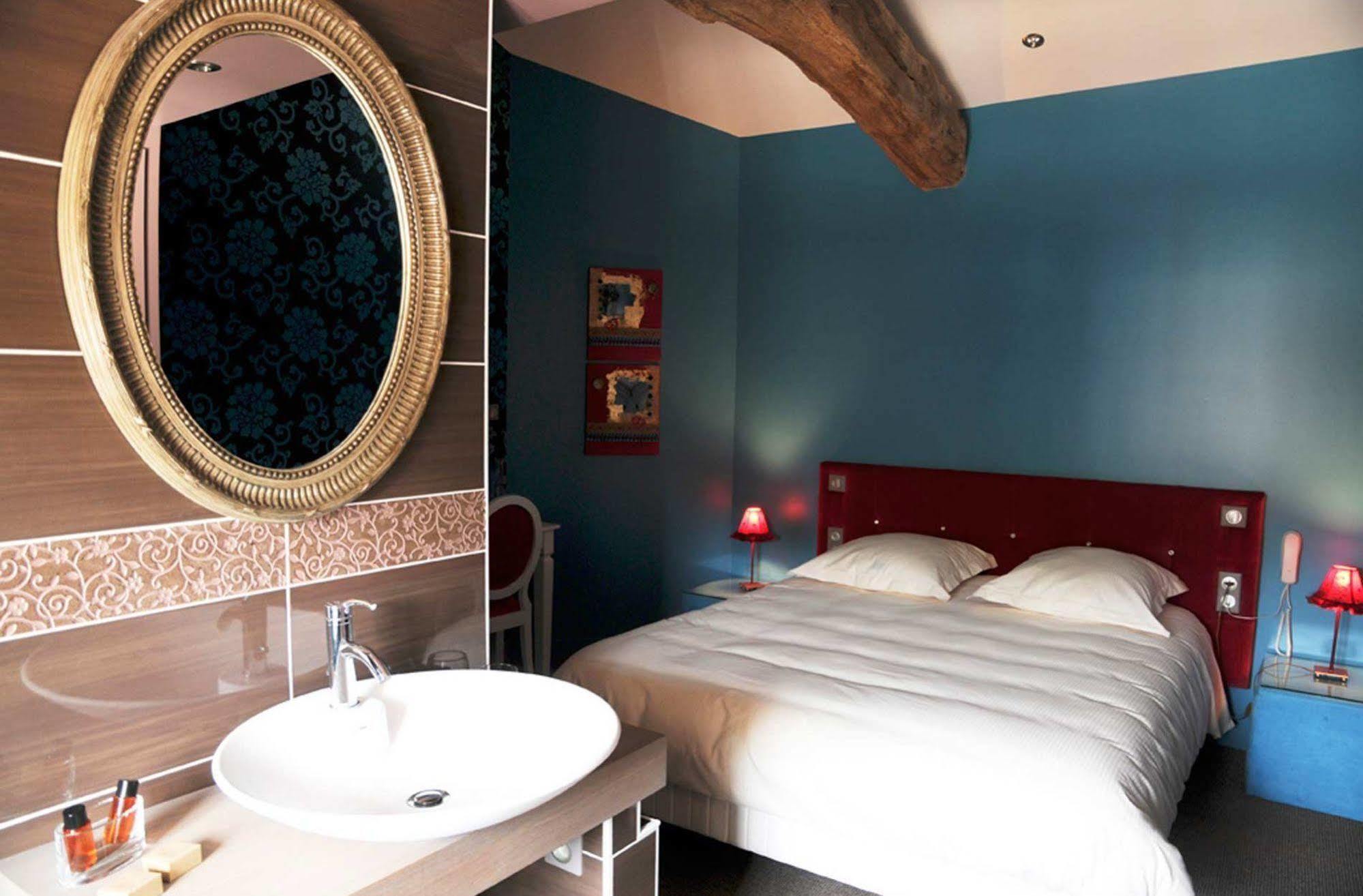 Viré Hotel Spa Frederic Carrion Et Sa Table Gastronomique מראה חיצוני תמונה
