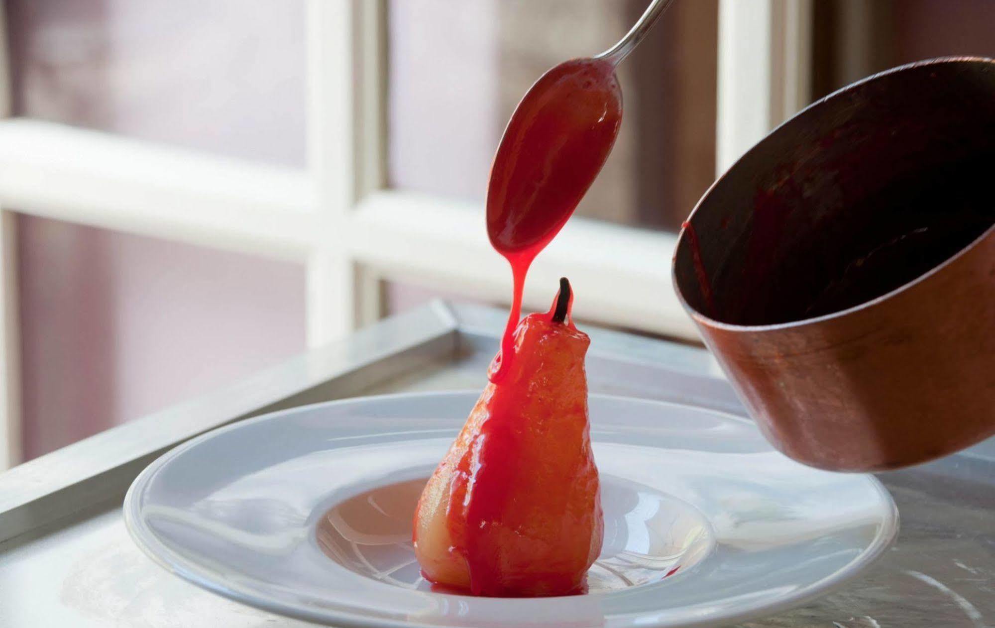Viré Hotel Spa Frederic Carrion Et Sa Table Gastronomique מראה חיצוני תמונה