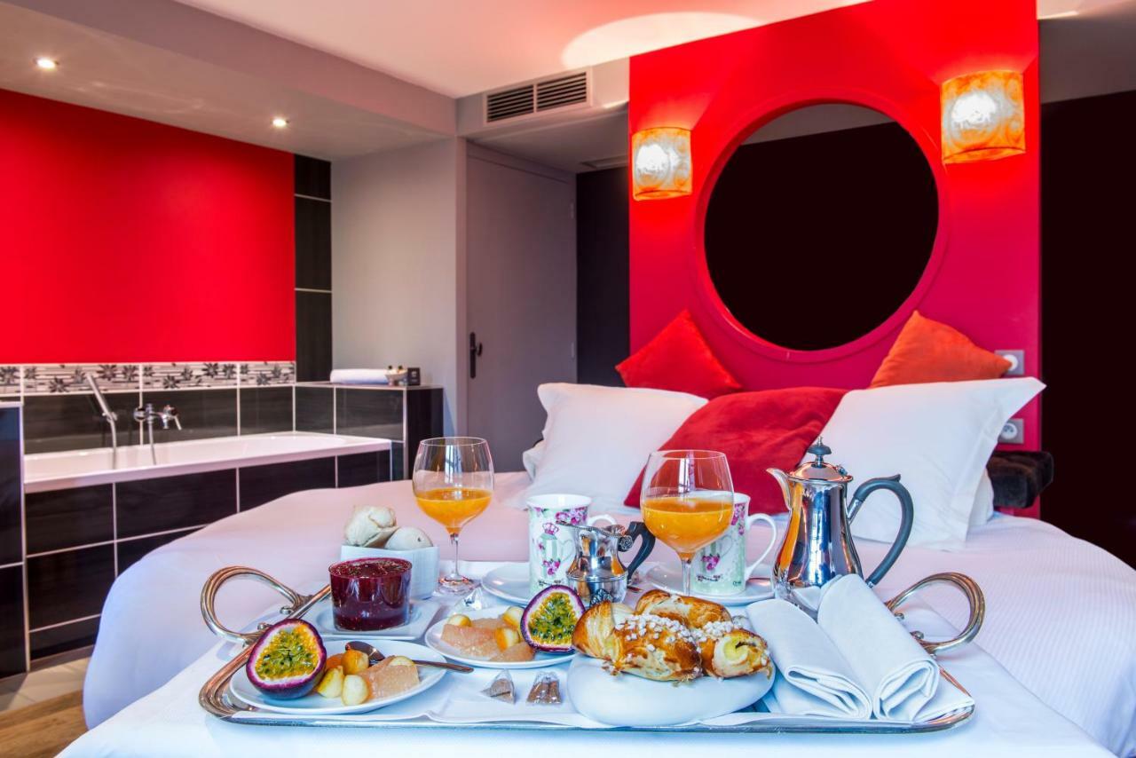 Viré Hotel Spa Frederic Carrion Et Sa Table Gastronomique מראה חיצוני תמונה